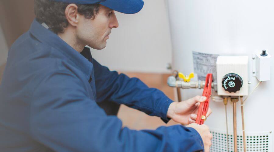 Local annual plumbing maintenance in Delhi, IA